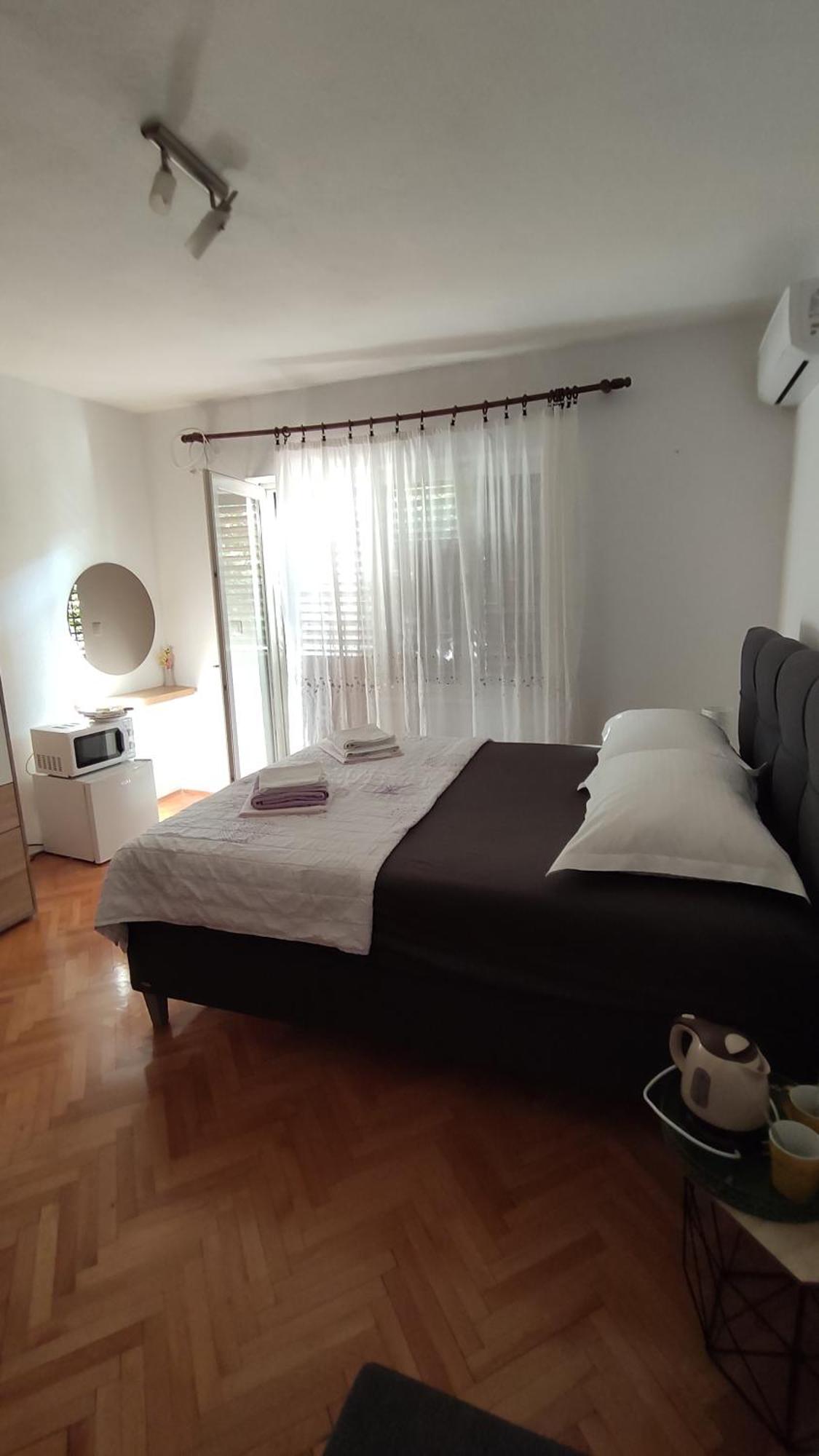 Apartments Jadranka Makarska Exterior photo